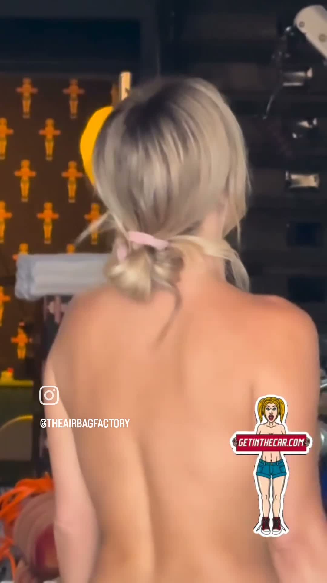 Babe Blonde Nude
