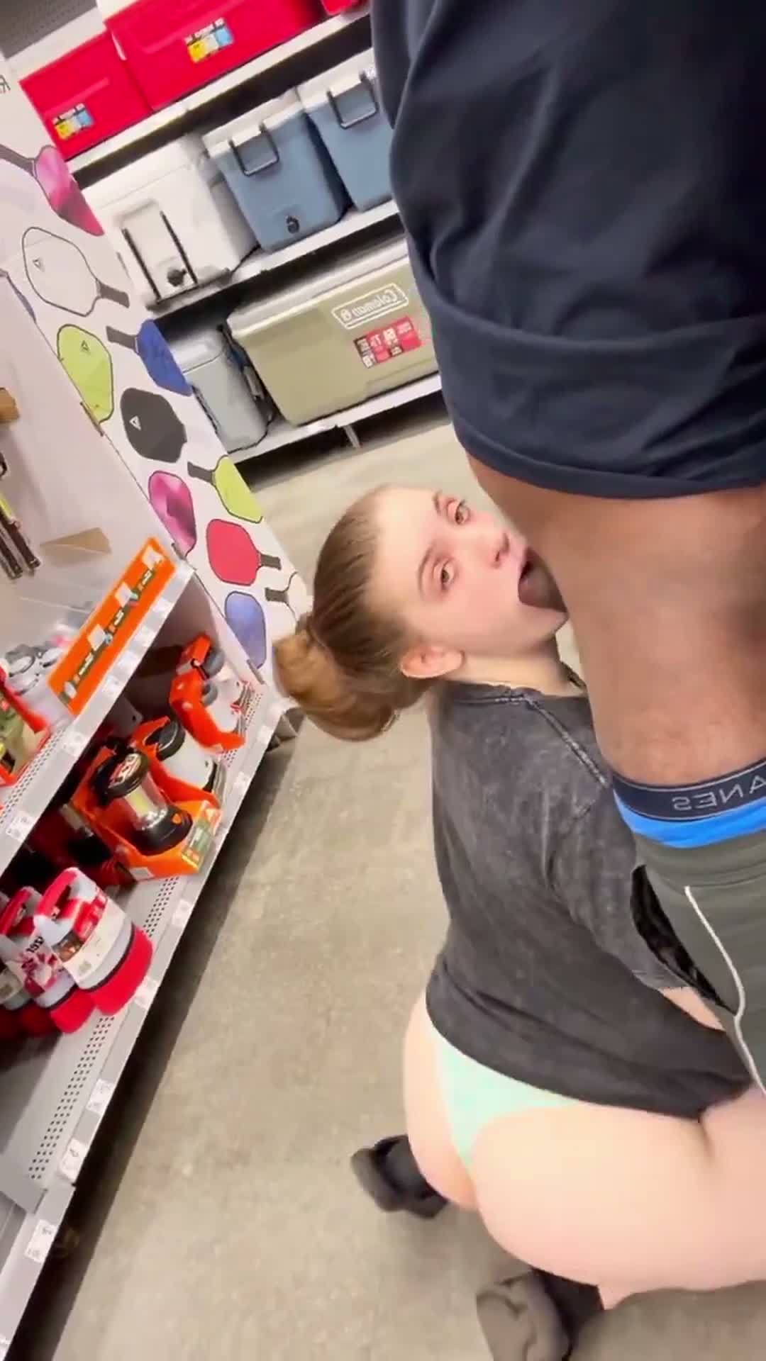 Amateur Babe BBC Blowjob Surprise