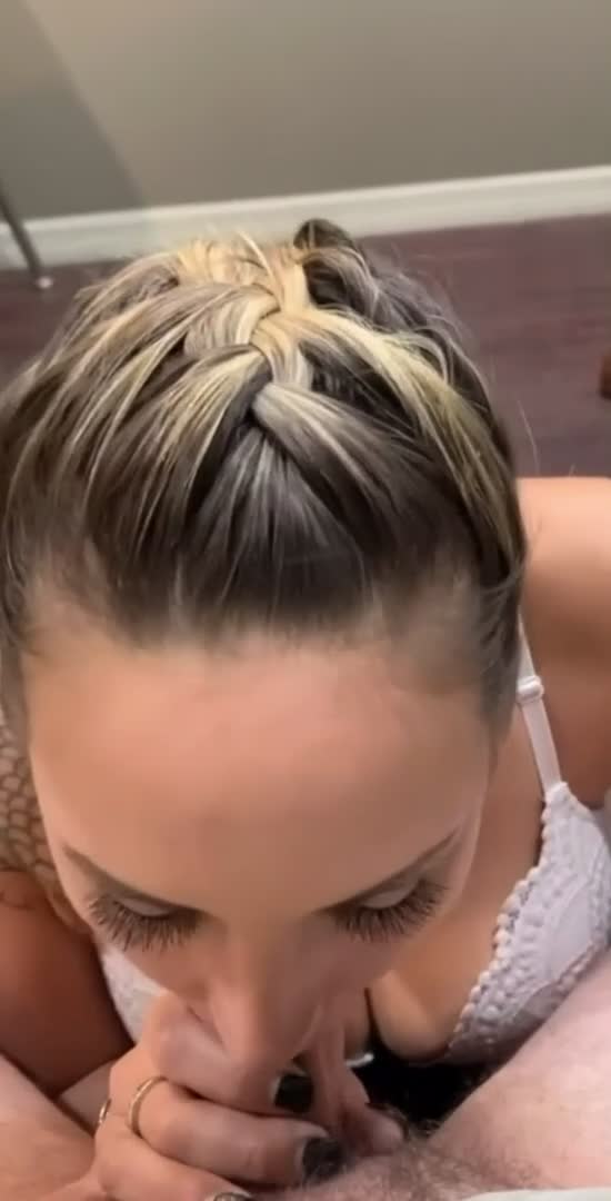 Blowjob That Drives Him Wild