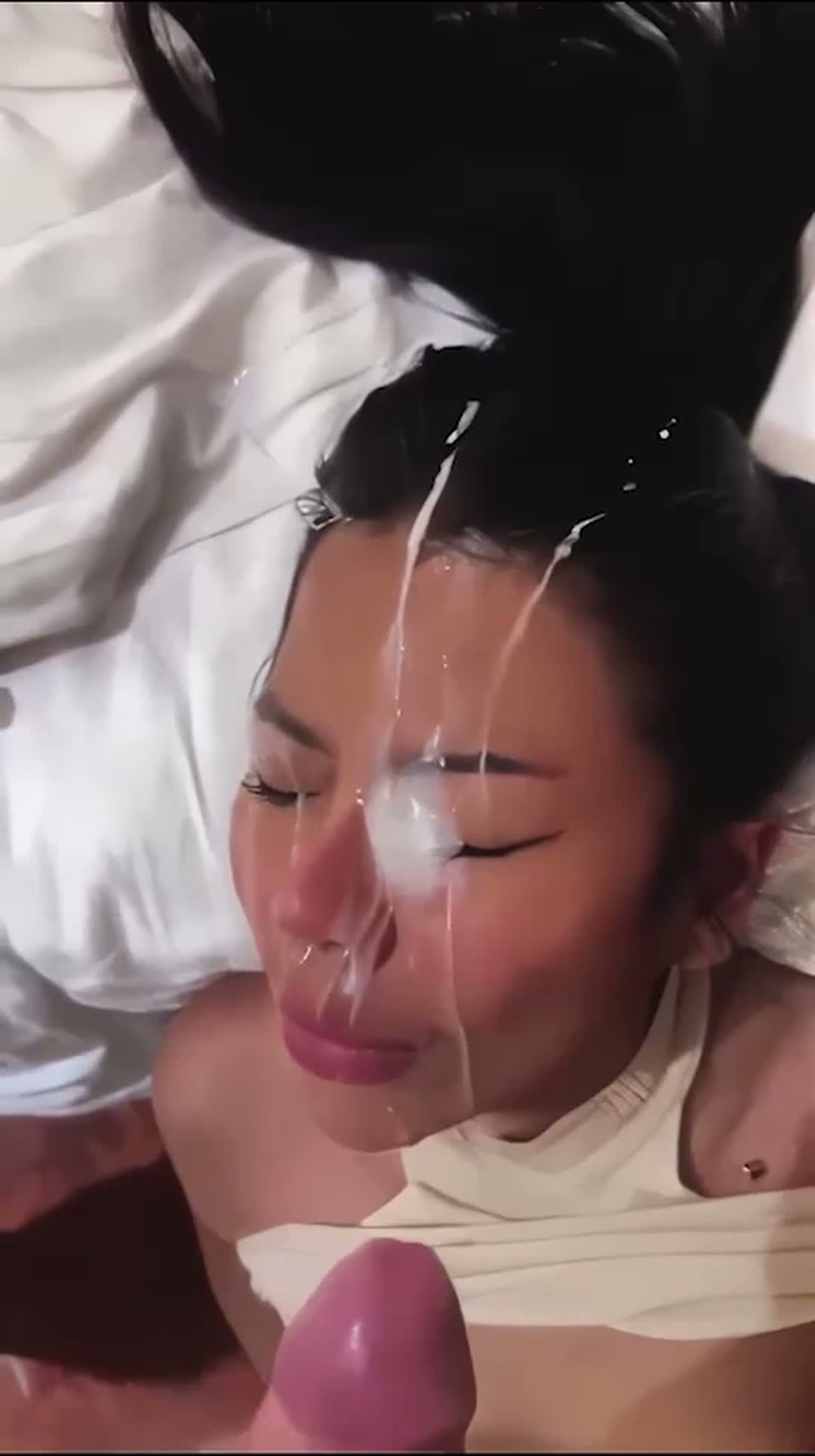 Amateur Asian Cumshot Facial Tease